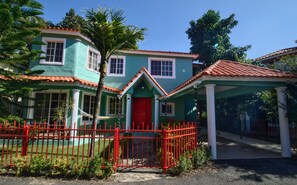 Exterior - Charming Villa in Sosua (Sosua)