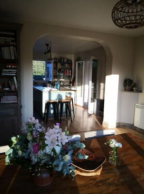 Private kitchen - Maison de Famille Proche Rhune, 12 Pers 8'plage (Ascain)