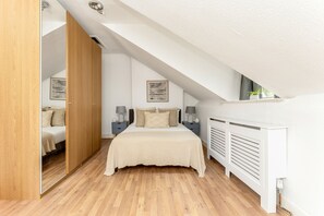 Apartment | 2 bedrooms, hypo-allergenic bedding, individually furnished - The Acton Collection (London)