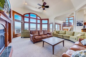 Smart TV, video games, DVD player, foosball - Premier Soundfront Dog Friendly w/ Pool, Hot Tub, Elevator, Theater & Game Rooms (Buxton)