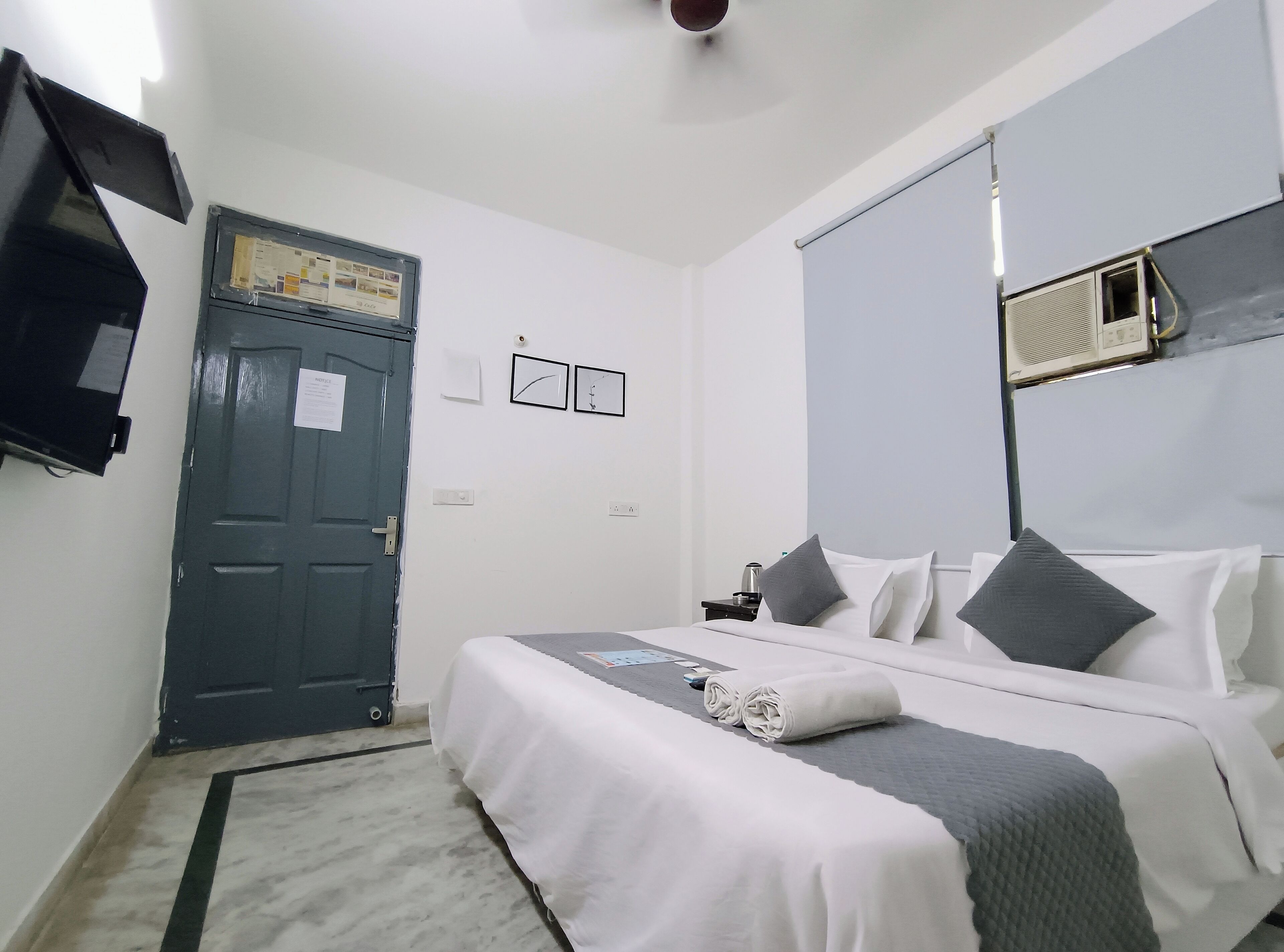 Photo - Mauryan Express Hotel Hauz Khas Fort