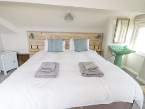 Casa de campo | 5 habitaciones, decoración personalizada y muebles diferentes 