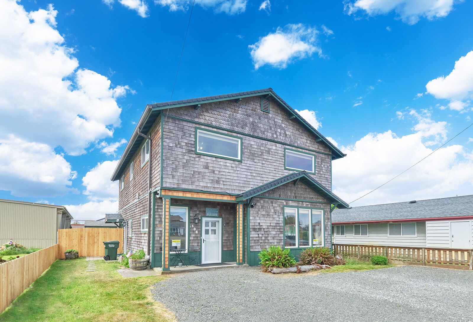 In Town, Walk To Everything, Fenced Yard (GoneC)