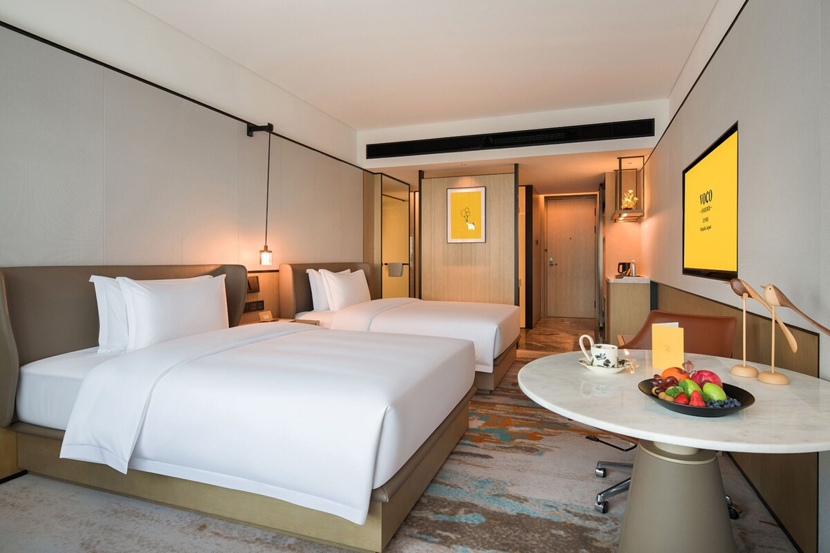 Premier Twin Room, 2 Double Beds | Down duvets, pillow-top beds, desk, blackout curtains