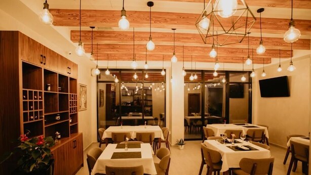 Dining - Hotel Miki (Durrës)