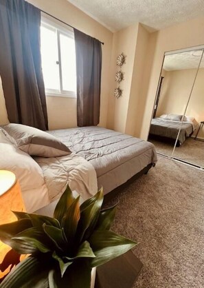 3 bedrooms, free WiFi, bed sheets