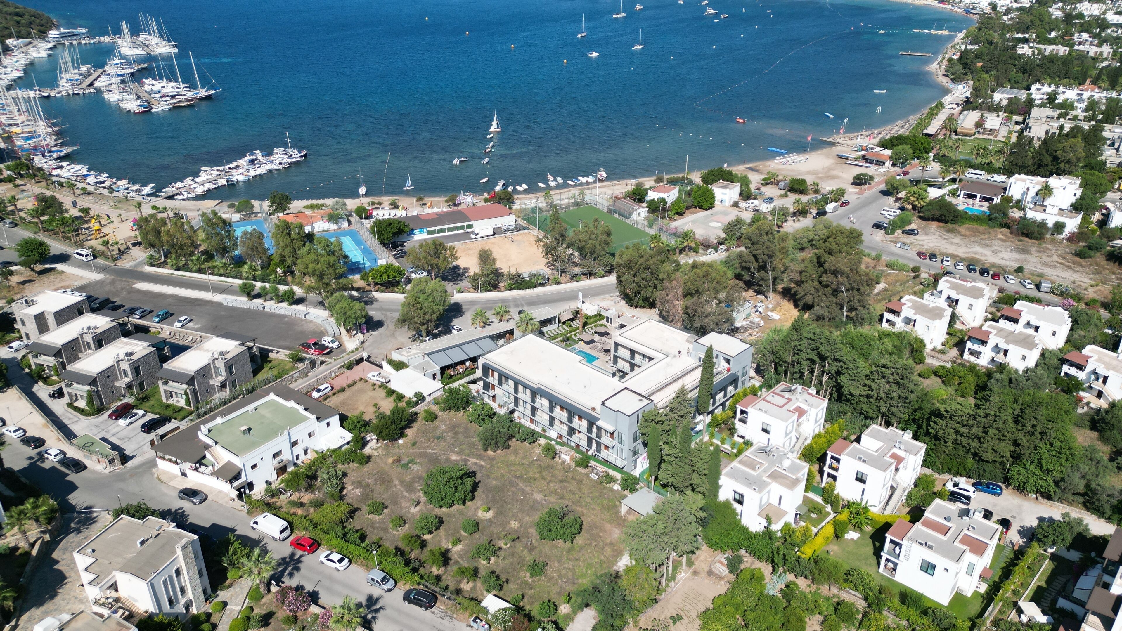 Photo - Bitez Adam Otel