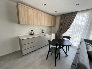 Phòng Junior | Bếp riêng | Ấm điện 