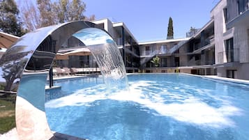 Seasonal outdoor pool