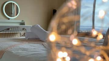 2 chambres, bureau, fer et planche Ă repasser, lit parapluie