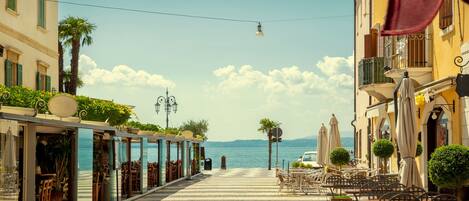 Ristorazione all'aperto