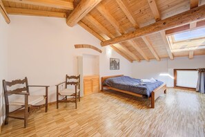 家庭單棟房屋, 多間臥室, 2 間浴室 (Casa Mondragon In Lazise) | 2 間睡房、熨斗/熨衫板、免費 Wi-Fi、床單