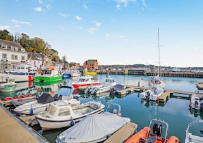 Marina
