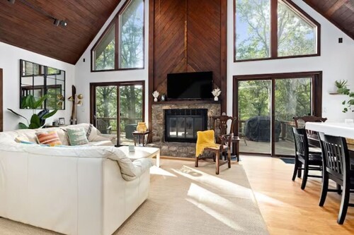 3min to Ski! Mntn View Fireplace 55"TV w/ Disney+