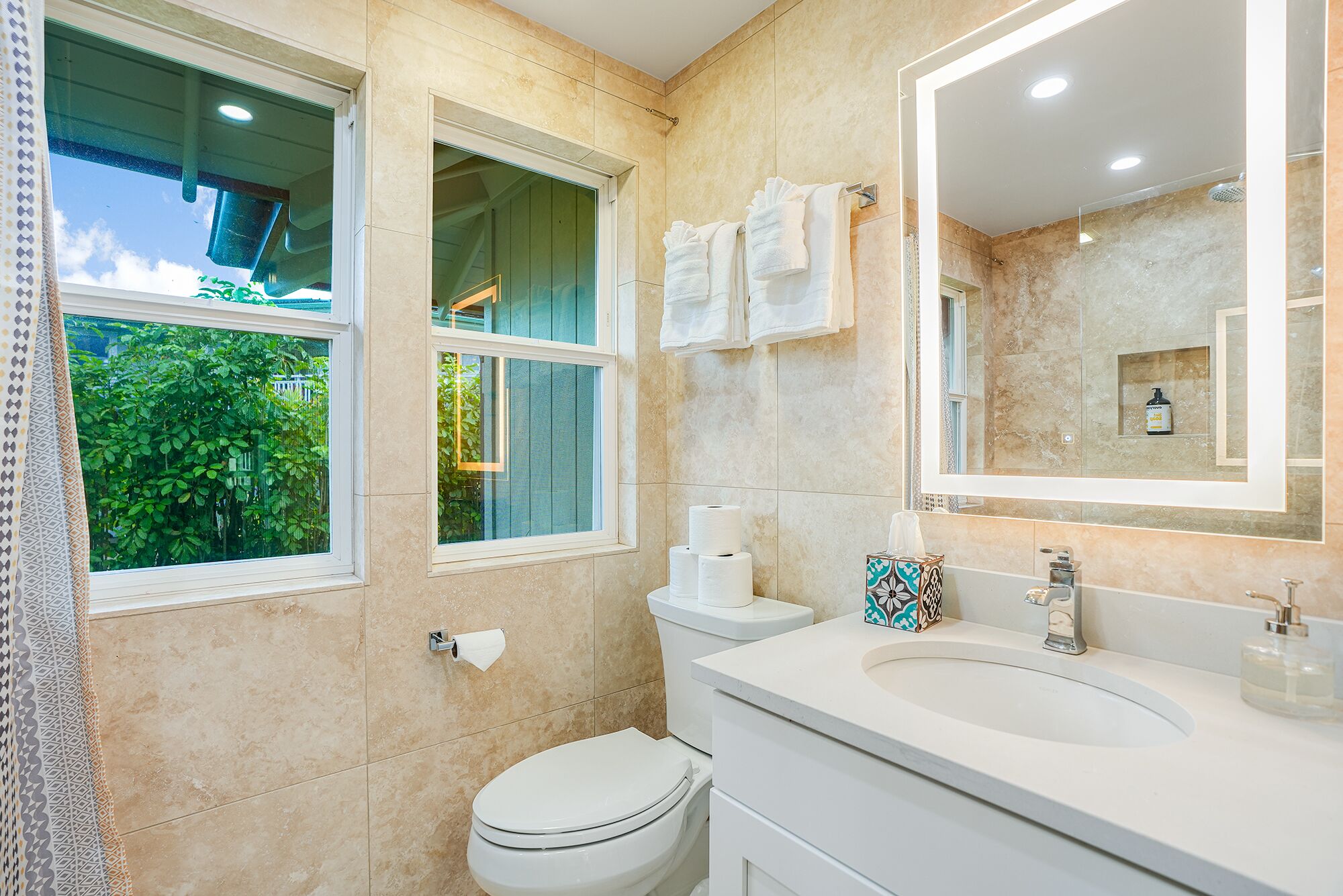 Bathtub, hair dryer, towels