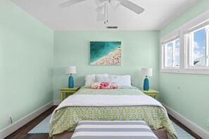4 bedrooms, iron/ironing board, travel cot, free WiFi - Beautiful Canal Views on Key Allegro! ~20 Flamingo~4 Bed/4 Bath (Rockport)