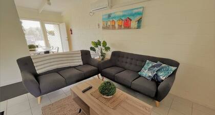 Three Palms Apartments Unit 2