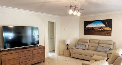 The Sundowner, Esperance