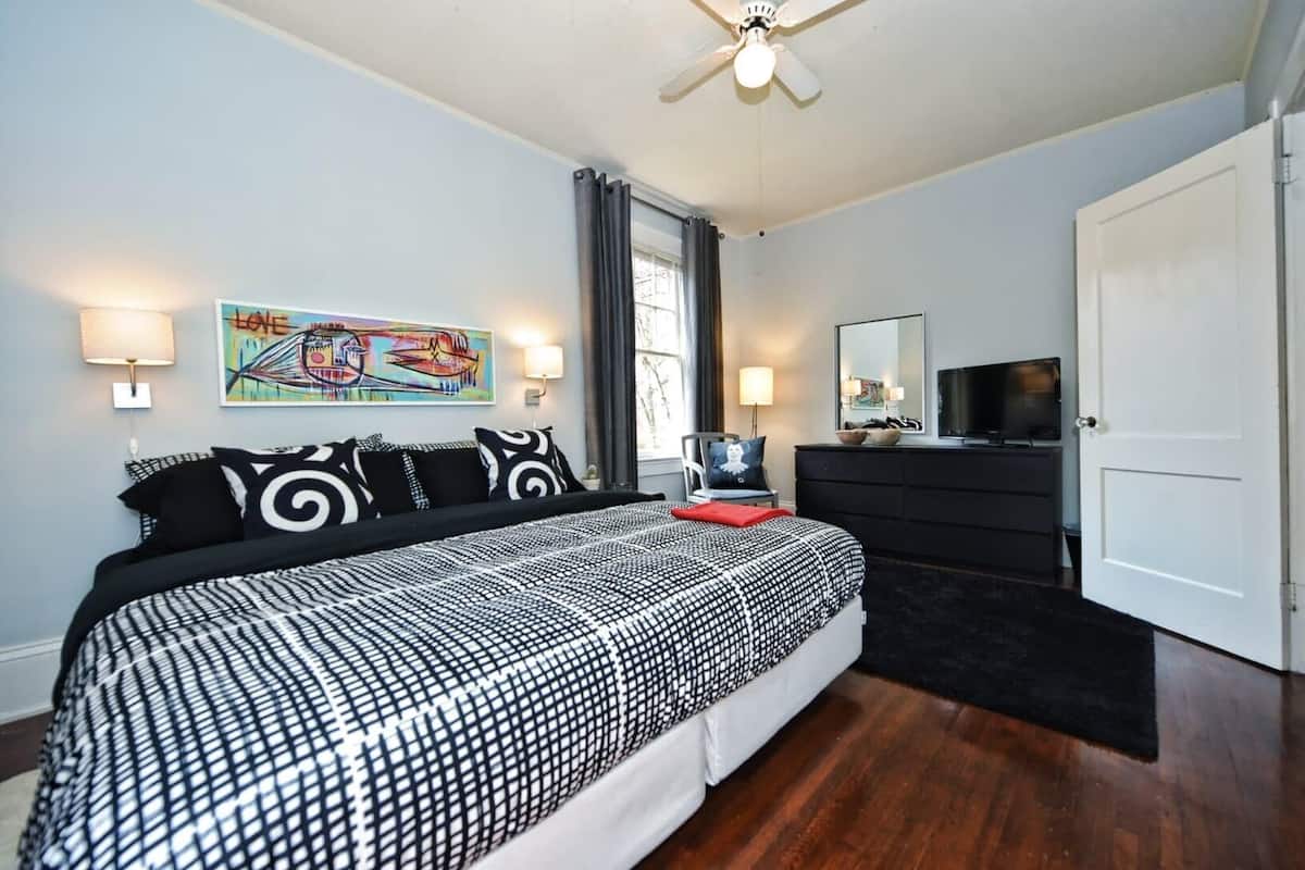 Apartment | 1 bedroom, iron/ironing board, free WiFi