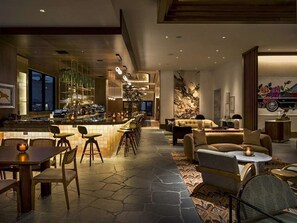 Bar (on property) - Thompson Palm Springs BY Hyatt (Palm Springs)