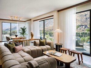 Living area - Thompson Palm Springs BY Hyatt (Palm Springs)