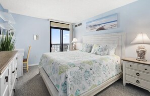 3 Schlafzimmer, Schreibtisch, Bügeleisen/Bügelbrett, kostenloses WLAN