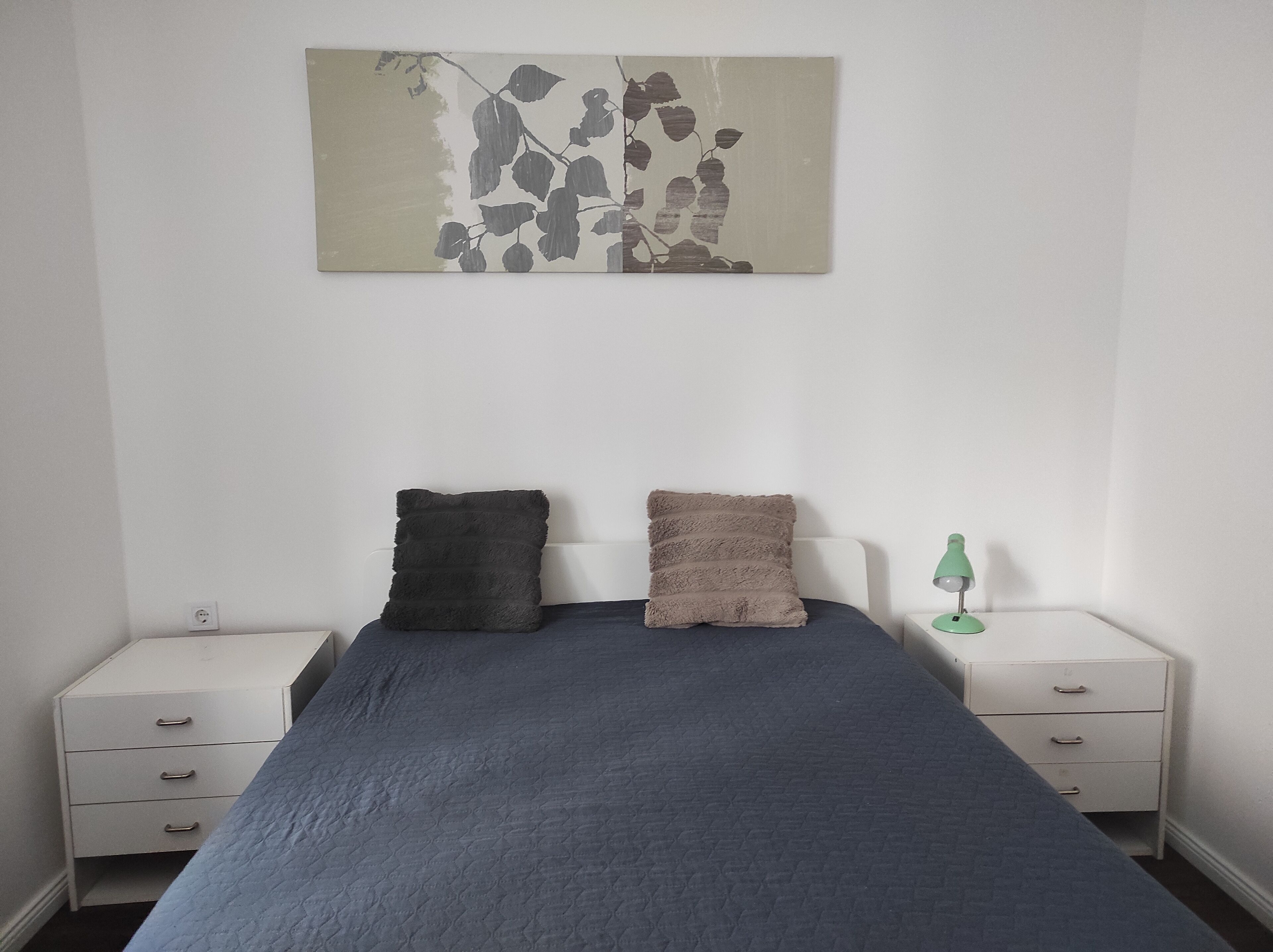 1 室のベッドルーム、WiFi、ベッドシーツ