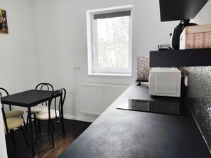 Fridge, microwave, oven, dishwasher - Cozy garden city atmosphere 10 minutes from Budapest (Törökbálint)