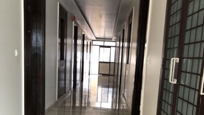 Unclassified image, 3 of 42, button - mizu hotel (Gurugram)