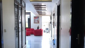 Unclassified image, 4 of 42, button - mizu hotel (Gurugram)