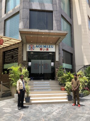 Front of property - mizu hotel (Gurugram)