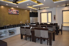 Restaurant - mizu hotel (Gurugram)