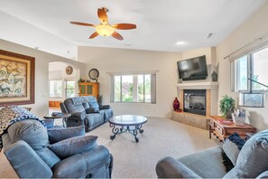 Huis, 3 slaapkamers | Woonruimte | Smart-tv en streamingdiensten