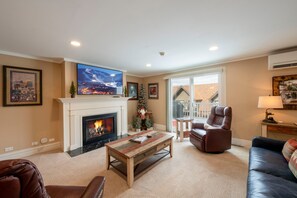 Condo, 2 Bedrooms | Living area - Resort Plaza 5052 Cozy 2BR Park City Condo with Prime Ski-In/Ski-Out Access (Park City)