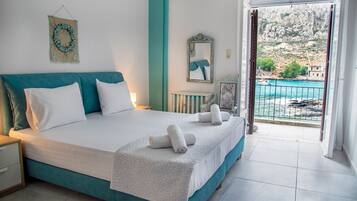 2 chambres, coffres-forts dans les chambres, fer et planche Ă repasser