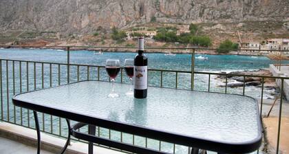 Gerolimin Blue,Sea view,3 bedrooms,Mani,Greece