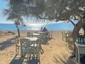 Beach bar