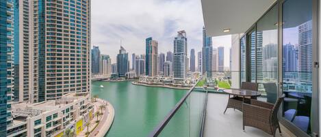 Luxury Apartment, 2 Bedrooms, Non Smoking, Marina View | Balcony view