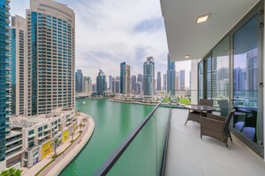 Luxury Apartment, 2 Bedrooms, Non Smoking, Marina View | Balcony view