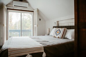 3 Schlafzimmer, Schreibtisch, Bügeleisen/Bügelbrett, Reisekinderbett