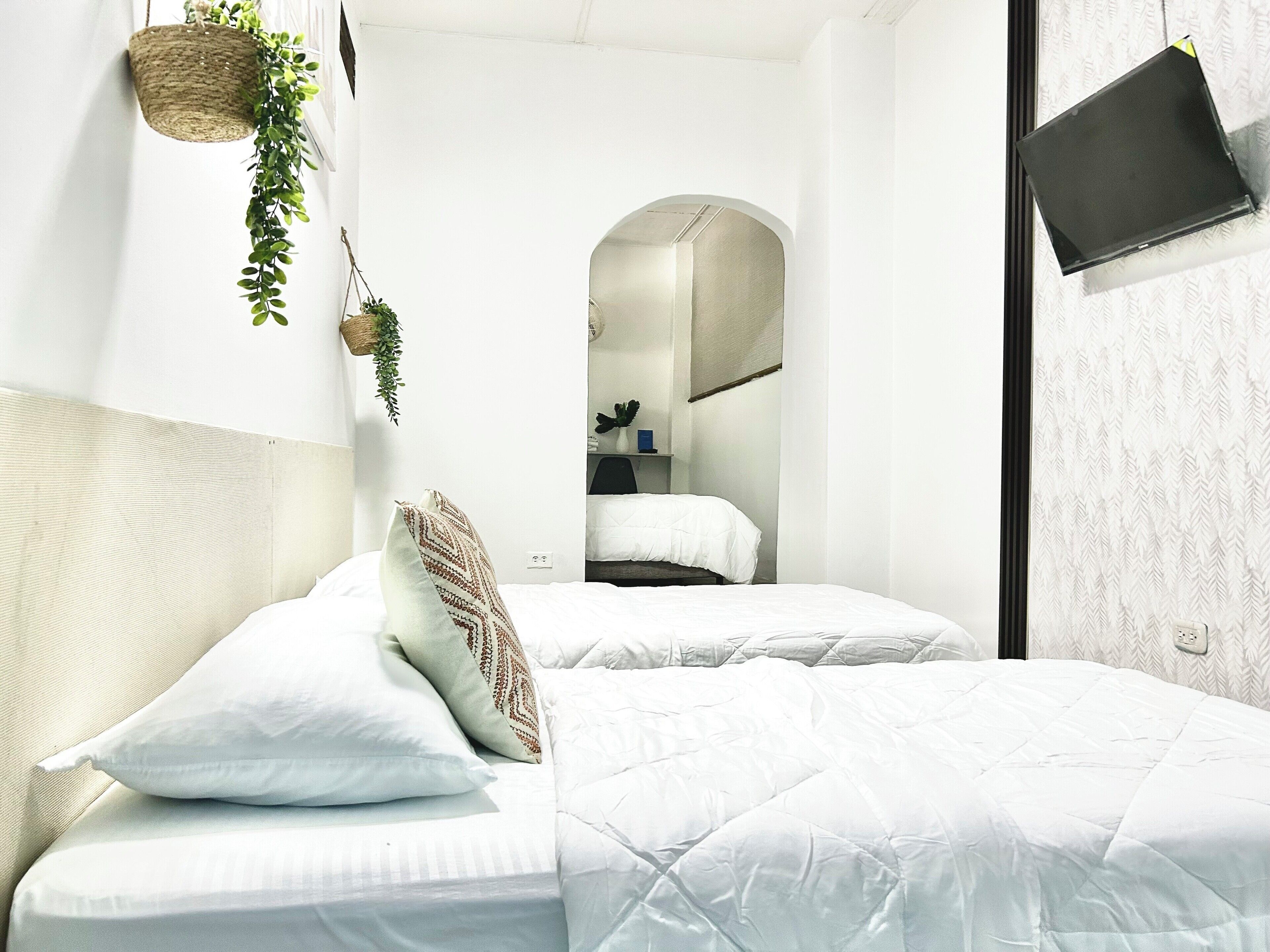 Basic Triple Room | Free WiFi