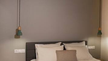 2 Schlafzimmer, Schreibtisch, Bügeleisen/Bügelbrett, WLAN