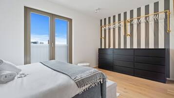 Apartment | 1 bedroom, individually decorated, individually furnished