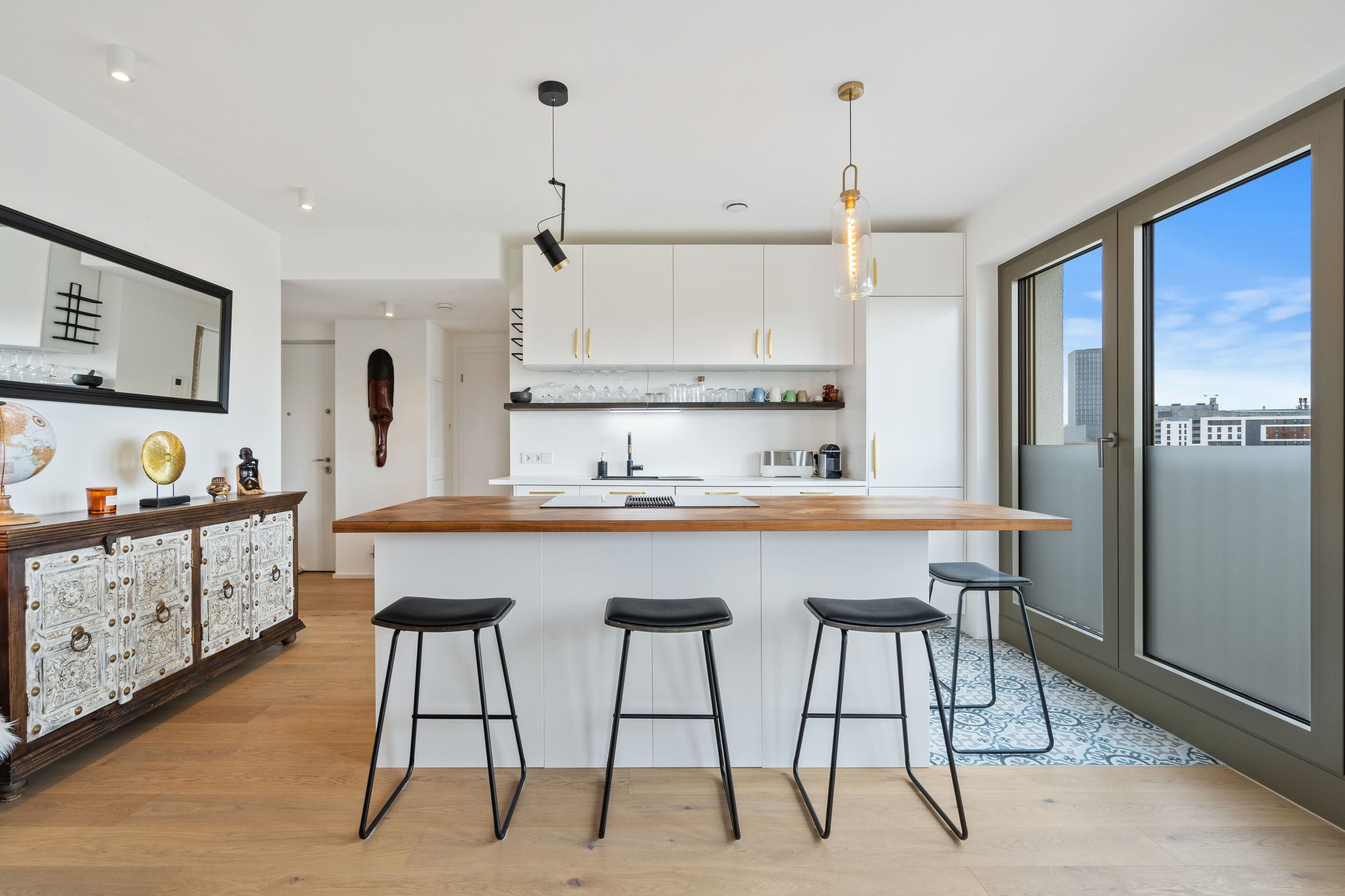 Apartment | Private kitchen | Fridge, microwave, oven, dishwasher