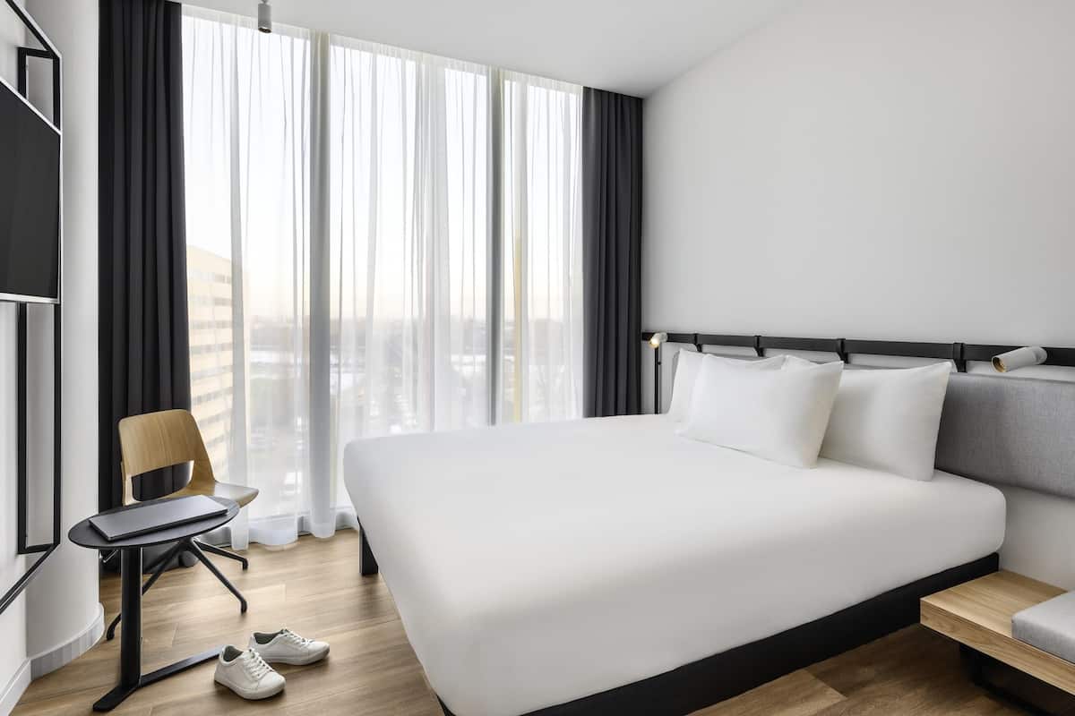 Standardzimmer, 1 Doppelbett | Schreibtisch, Verdunkelungsvorhänge, schallisolierte Zimmer