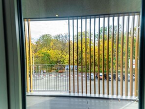 Classic Room, 2 Twin Beds | 1 bedroom, premium bedding, minibar, in-room safe