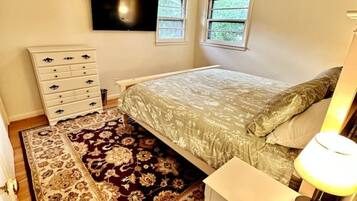 2 chambres, lit de bébé portatif, Wi-Fi, literie fournie