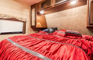 1 chambre, coffres-forts dans les chambres, bureau, Wi-Fi