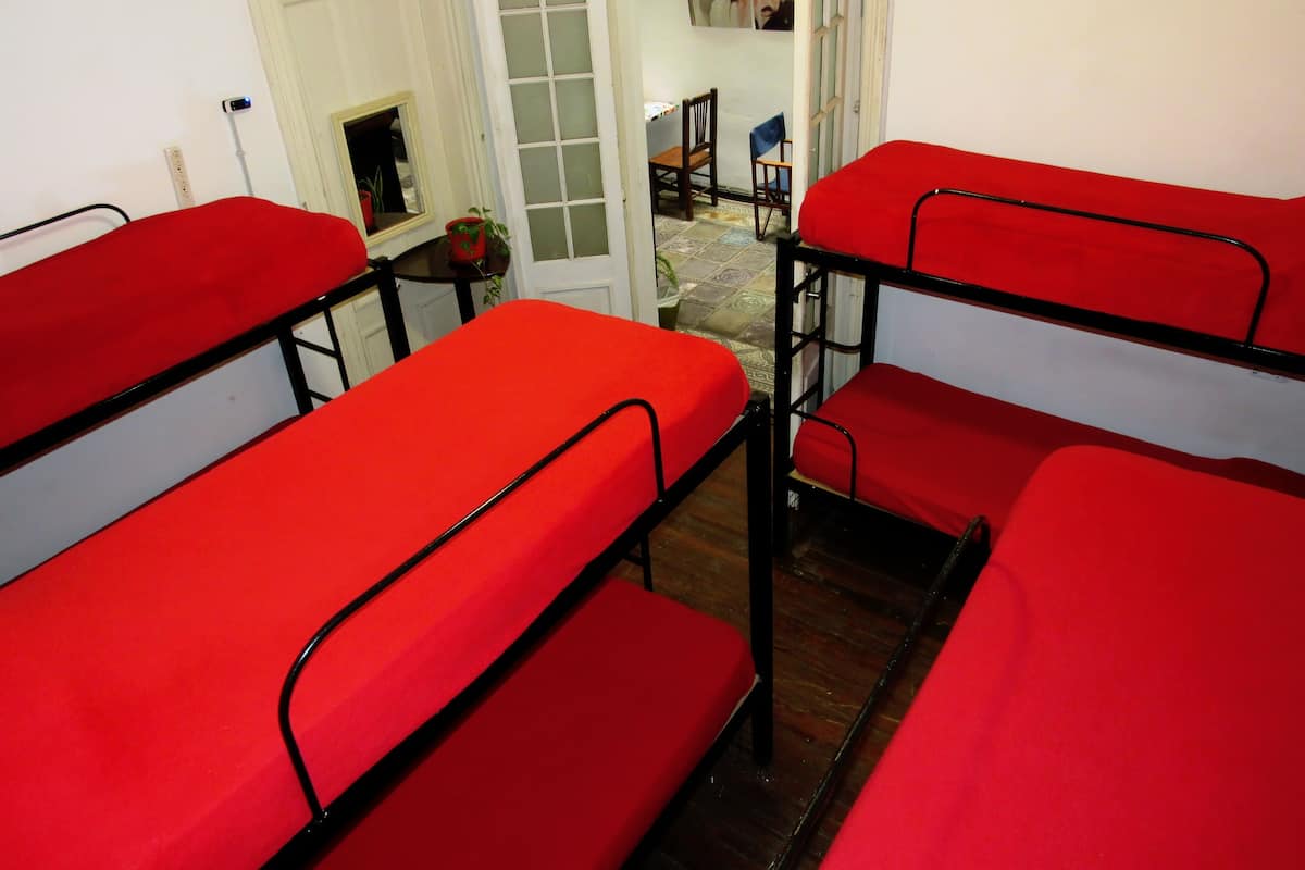 Shared Dormitory, Mixed Dorm | Down comforters, WiFi (free)