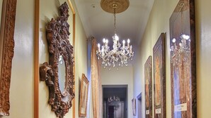 Royal Suite | 1 bedroom, WiFi (free), bed sheets - Château d'Origny  (Ouches)